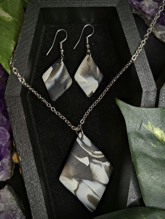 Marbled Diamond Jewelry Set