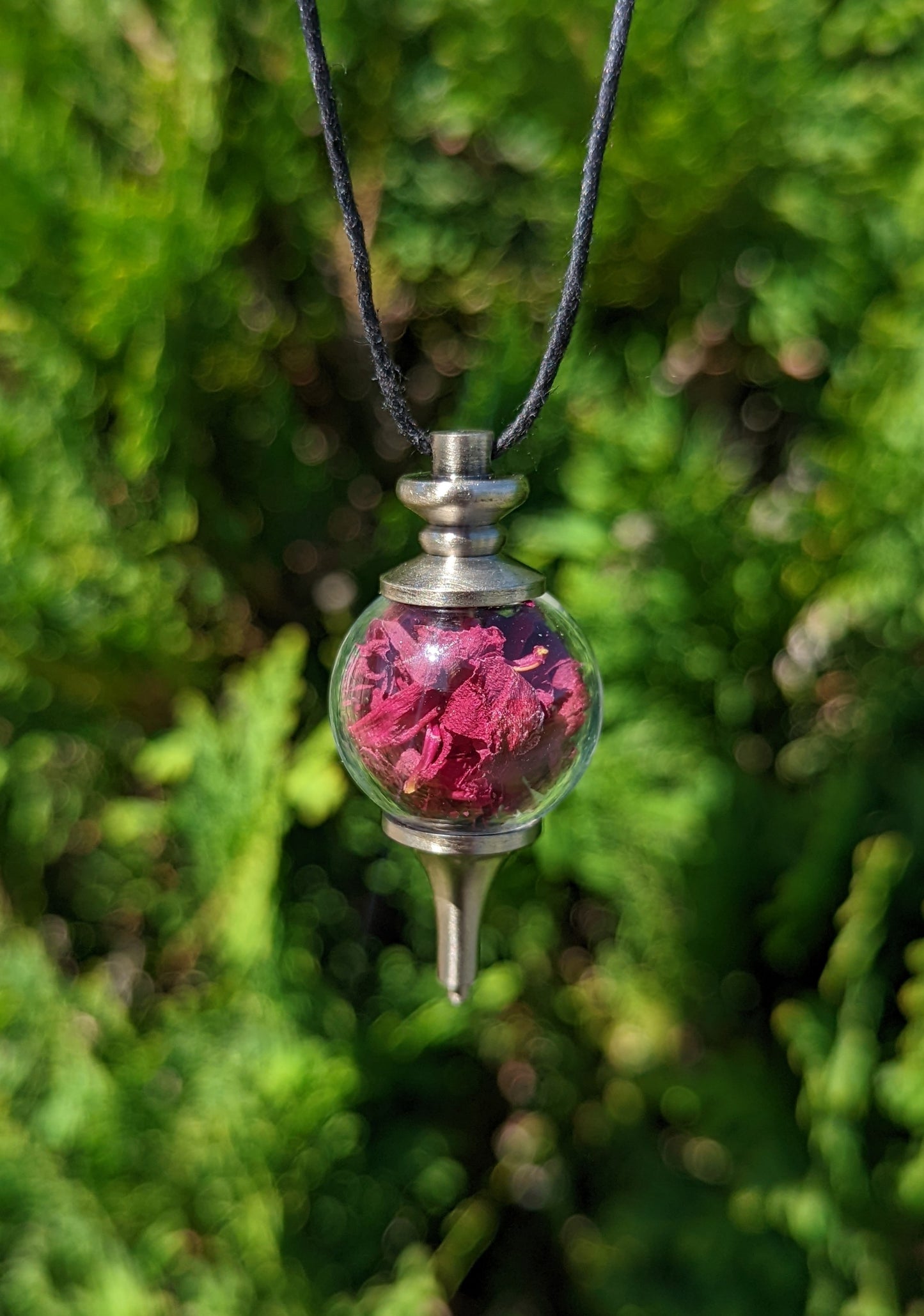 Invigorating Peony Spell Necklace